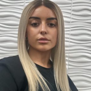 Lace Mini wig 16” base 8*8 colour # rooted blonde