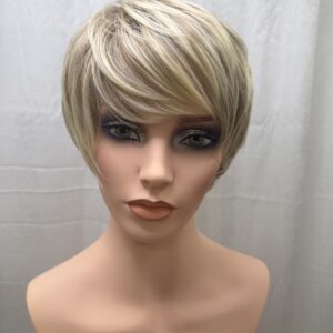 Short blonde synthetic wig